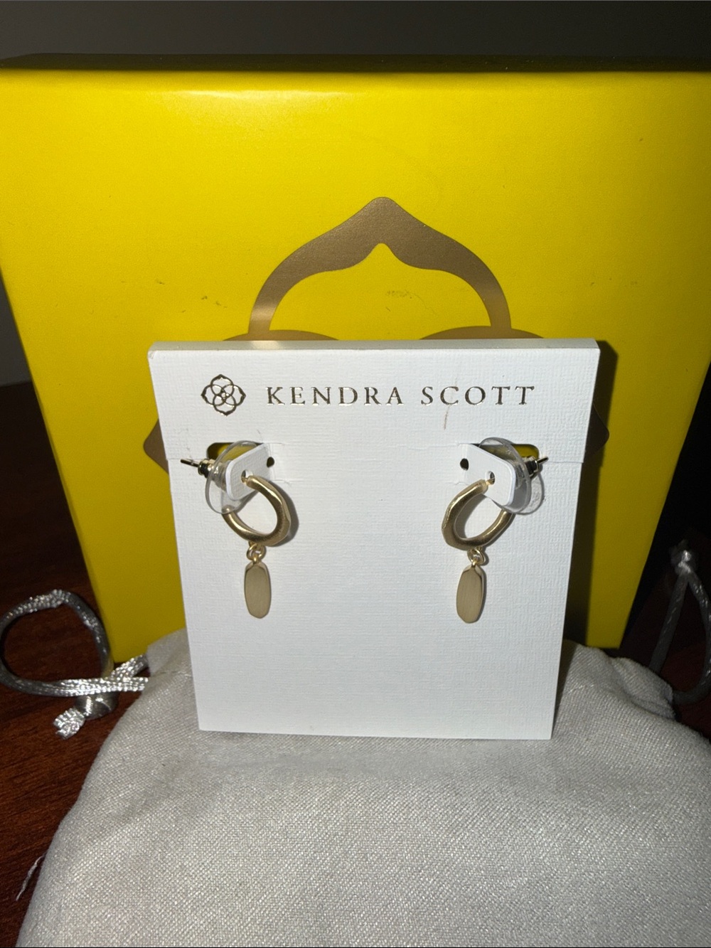 BRAND NEW Kendra Scott Silver Hoop Earrings with Small Drop Charms - Gold - Picture 2 of 4